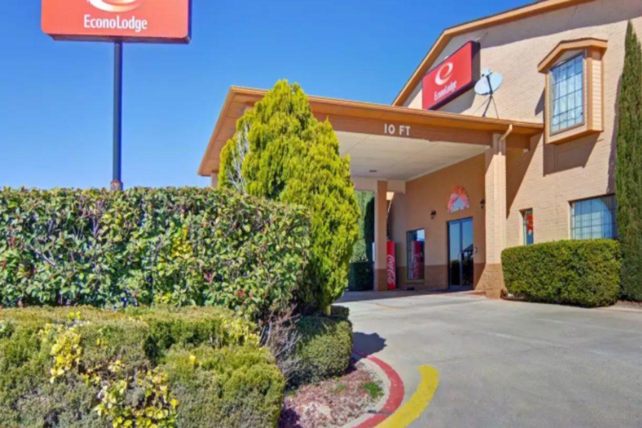 Super 8 By Wyndham Decatur Texas Hotell Exteriör bild
